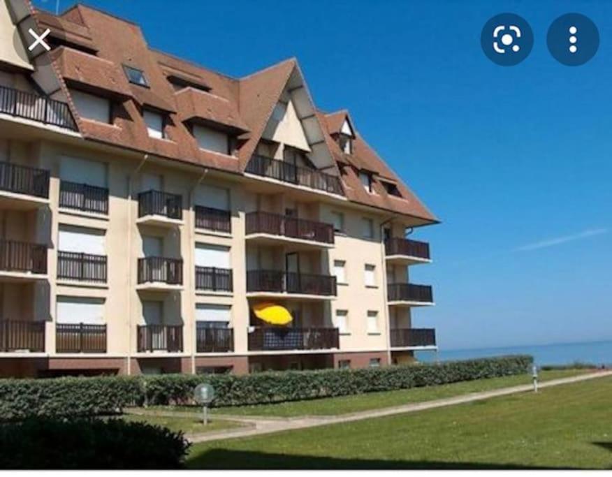 Sur La Plage / Enjoy The Beach Apartment Cabourg Exterior photo