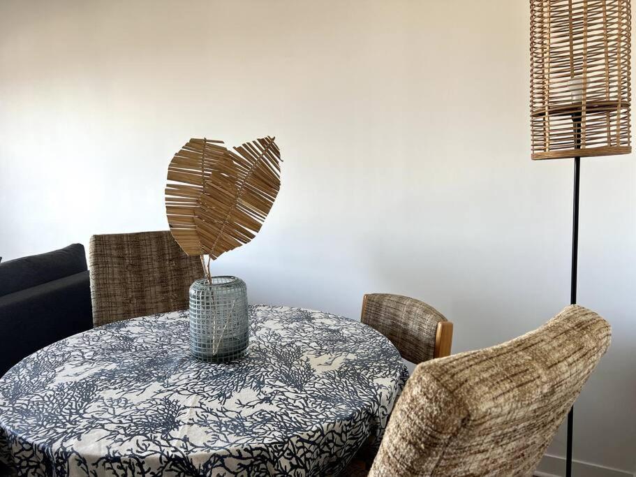 Sur La Plage / Enjoy The Beach Apartment Cabourg Exterior photo