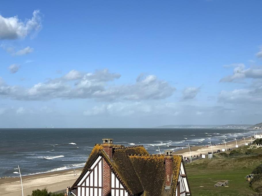 Sur La Plage / Enjoy The Beach Apartment Cabourg Exterior photo